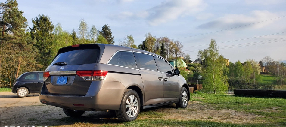 Honda Odyssey cena 74999 przebieg: 155000, rok produkcji 2016 z Byczyna małe 137